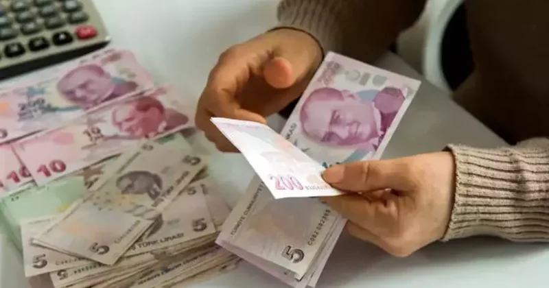 2026 yılı asgari ücreti belli oldu! İş dünyasından ilk tepkiler! Peş peşe açıkladılar...