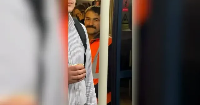 Havalimanında çalışan yer hizmetleri görevlisi Medine yolcularını böyle uğurladı: Çok selam söyleyin benden VİDEO İZLE