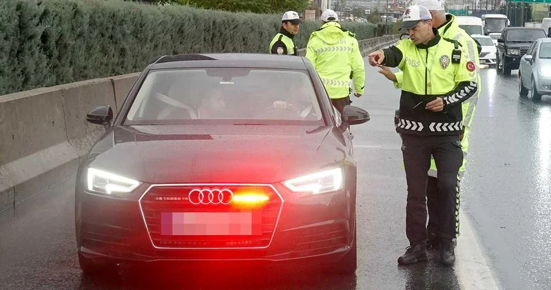 AYM çakarlı araç kararını verdi: Resmi Gazete de yayımlandı