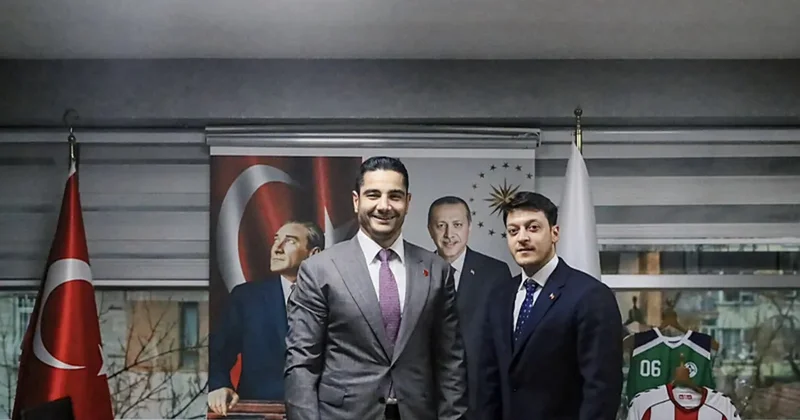 Mesut Özil den Taha Akgül e ziyaret!