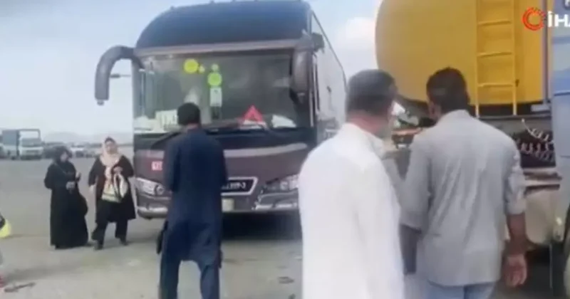 Mekke de Türk kafilesine otobüs çarptı: 1 ölü, 2 yaralı