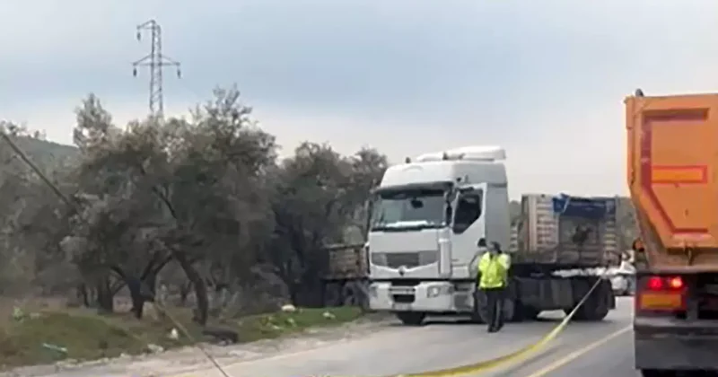 TIR’ın altında kalan sürücü ağır yaralandı