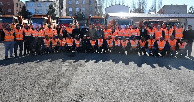 Karla ve buzla mücadele dualarla başladı Erzurum Haberleri