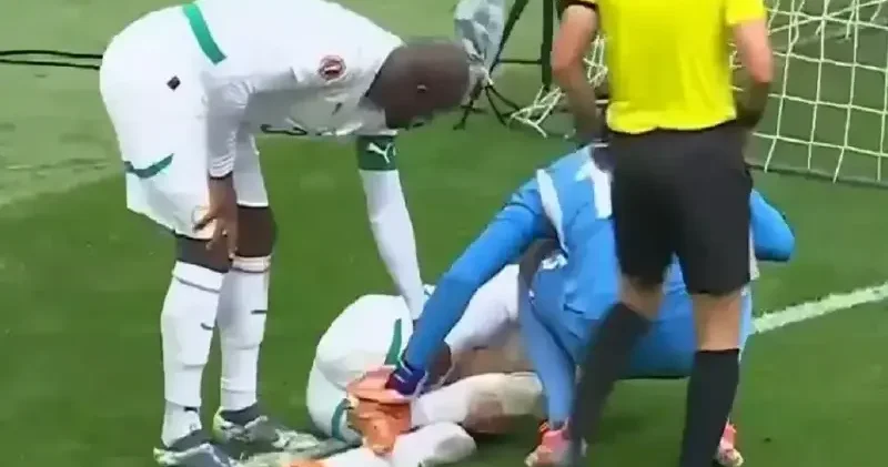 Galatasaraylı yıldız milli takımda sakatlık yaşadı! Taraftarı korkuttu Futbol Haberleri