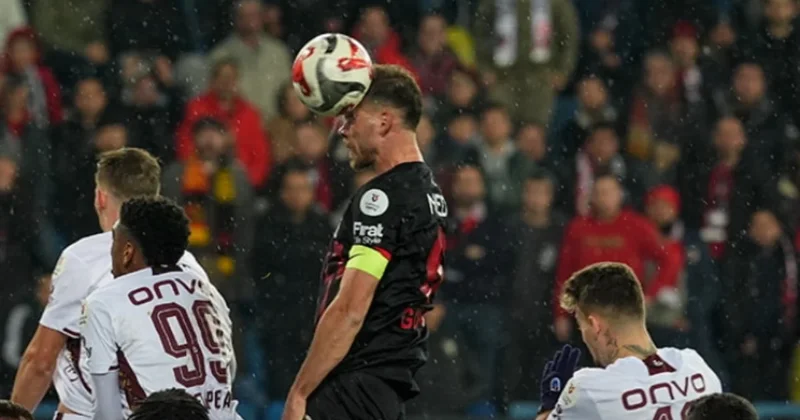 Süper Lig de şimdiye kadar böylesi görülmedi! Sözcü Gazetesi