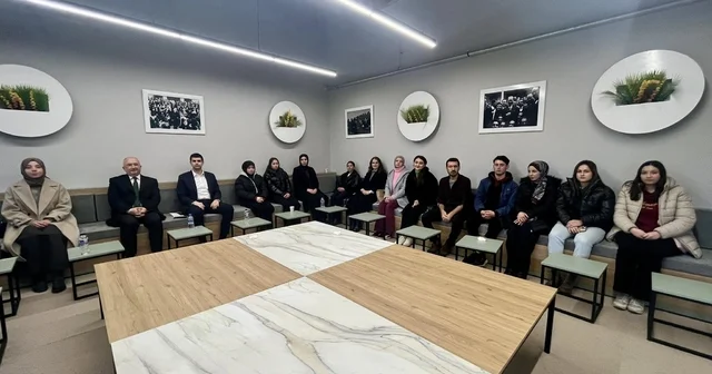 Dumlupınar da kitap söyleşisi gerçekleştirildi Kütahya Haberleri