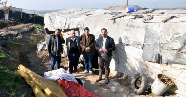 3 yıldır çadırda yaşayan aile, yardım kampanyasıyla ev sahibi oldu Hatay Haberleri