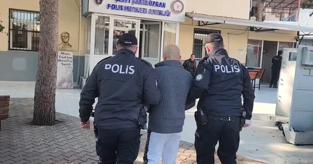 İzmir de aranan 2 şüpheli kıskıvrak yakalandı İzmir Haberleri