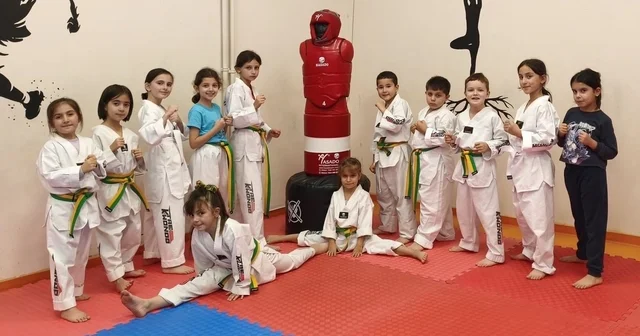 Bilecik te geleceğin sporcuları taekwondo minderinde yetişiyor Bilecik Haberleri