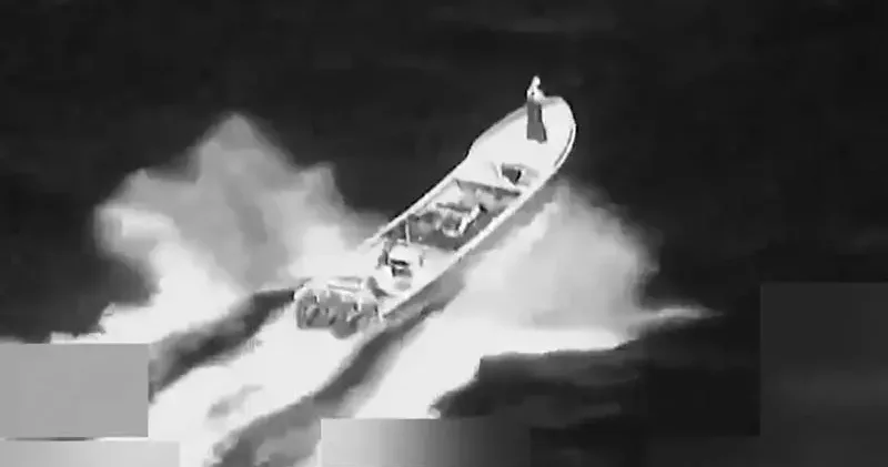 ABD, Doğu Pasifik te bir tekneyi vurdu: 2 ölü