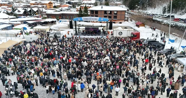 Uzungöl de horonlu kış festivali coşkusu Trabzon Haberleri