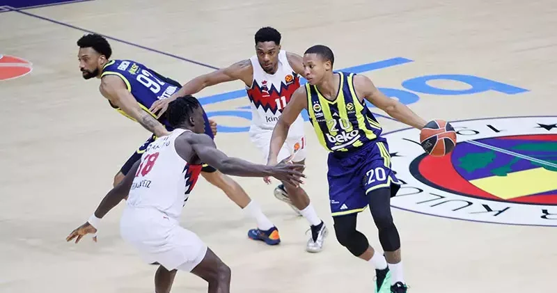 Fenerbahçe Beko Kosner Baskonia Vitoria Gasteiz: 84 71