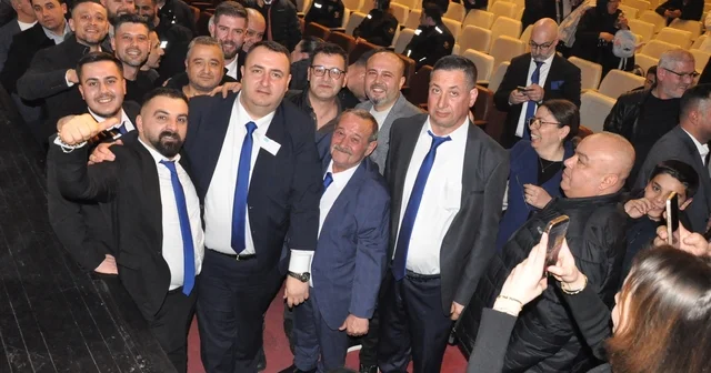 Salihli lokantacılarda Ahmet Tekin dönemi Salihli Lokantacılar ve Gazinocular Esnaf Odası nda yeni başkan Ahmet Tekin oldu Manisa Haberleri