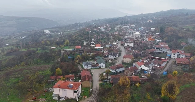 Köy yerleşik alanları genişliyor: Bursa için yeni plan Haziran da Gençlere ve dar gelirli için Bursa ya yeni sosyal konutlar geliyor Bozbey den Bursa için yeni yaşam modeli: Kentte çalış, köyde yaşa Bursa Haberleri