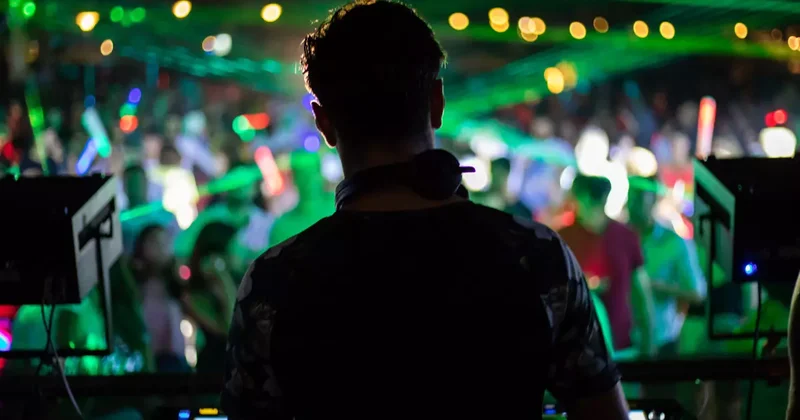 Gece kulüplerinde operasyon alarmı! Çöpler ve tuvaletler bile takipte, garsonlar gözlerini dört açıyor