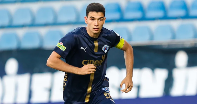 Beşiktaş ta Sergen Yalçın dan Yasin Özcan talebi: Sezon sonu değil, şimdi gelsin! Futbol Haberleri