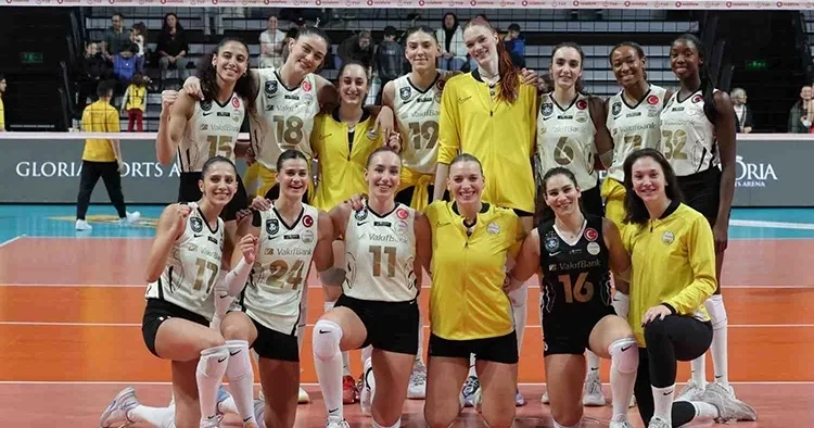 VakıfBank set vermeden kazandı!