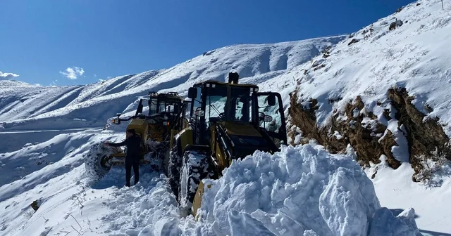 Batman da ulaşıma kapanan 500 ün üzerindeki yerleşim yeri yolu için çalışmalar sürüyor Batman Haberleri