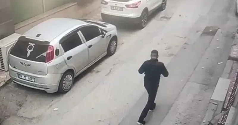 Kuyumculara sahte gram altın satan 2 şüpheli, kamera görüntüleriyle yakalandı