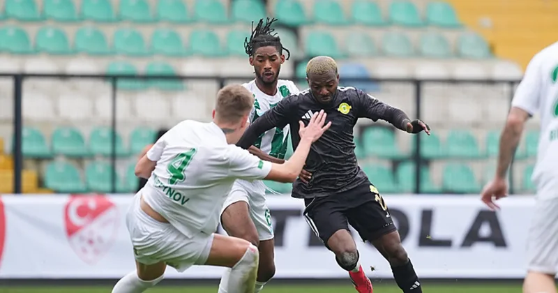 Trendyol 1. Lig: Esenler Erokspor, Serikspor u 3 golle geçti!