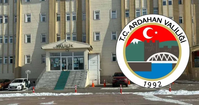 Yeni vali ilk iş Türk bayrağını kaldırdı! Tepkiler geri adım attırdı