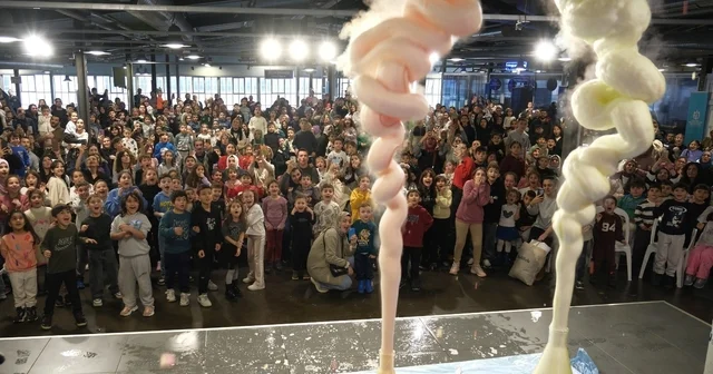 Yarıyıl tatilinde Bilim Merkezi nde eğlence dorukta Kocaeli Haberleri