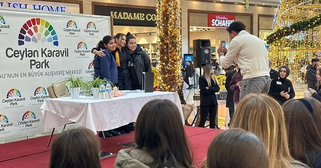 Ceylan Karavil Park AVM de Beyza Alkoç imza günü yoğun ilgi gördü Diyarbakır Haberleri