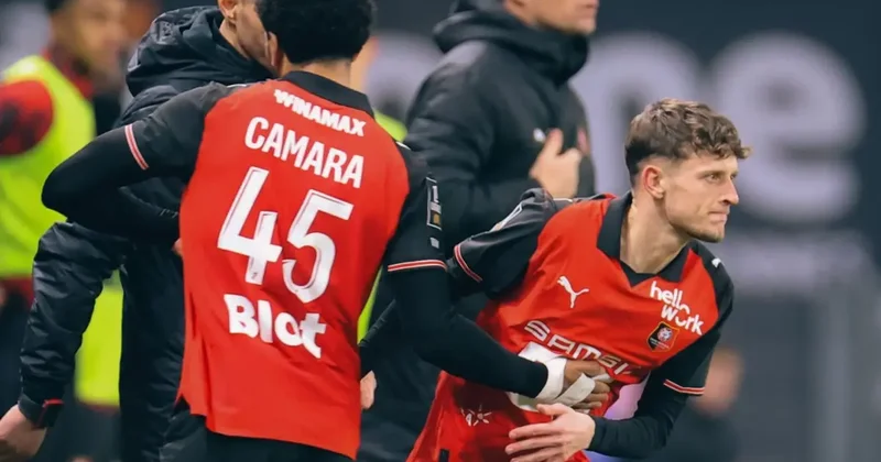 Sebastian Szymanski yeni takımıyla ilk maçında üzüldü