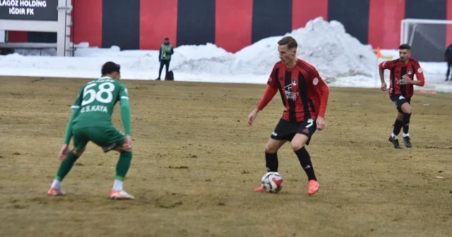 İmaj Altyapı Van Spor FK, Alagöz Holding Iğdır FK yı 3 0 mağlup etti Van Haberleri