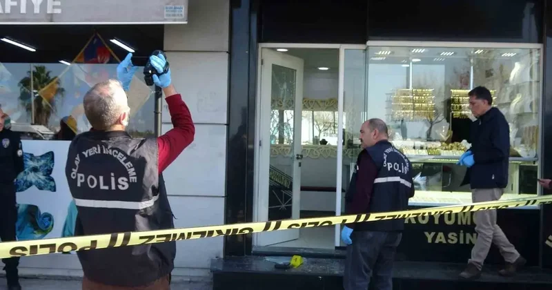 Adana’da silahlı kuyumcu soygunu