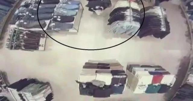 Mağazada alışveriş yaparcasına rahat davranan 118 suç kaydı bulunan şahıs, kabinde alarmları sökerken yakalandı Hatay Haberleri