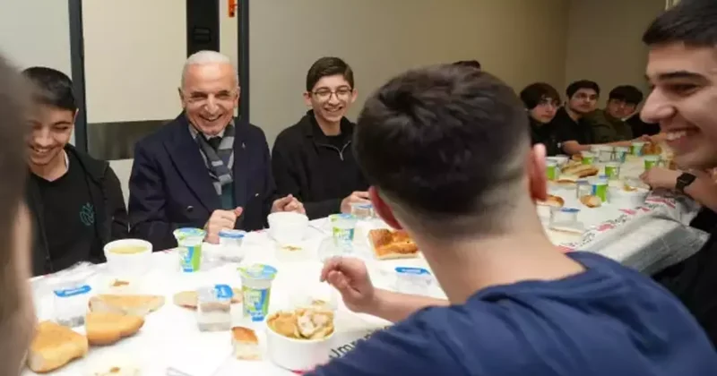 Ramazan coşkusu Ümraniye’nin dört bir yanında yaşanıyor