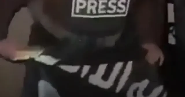 PKK/YPG üssünde DEAŞ bayrakları bulundu VİDEO İZLE