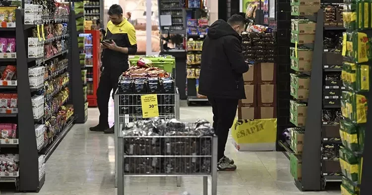 Vatandaşın dolar ve enflasyon beklentisi belli oldu