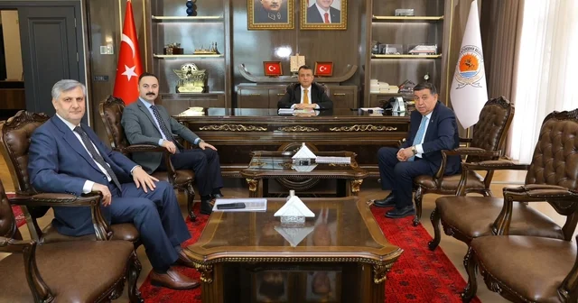 Havza Kaymakamı Ayvat ve Belediye Başkanı İkiz Samsun da ziyaretlerde bulundu Samsun Haberleri