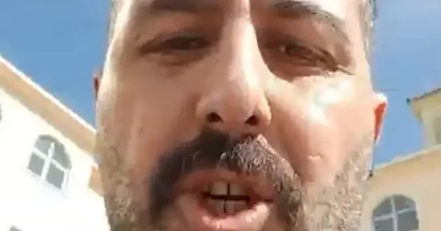 Kocaeli den bir veli okulda çalan ilahiden rahatsız olup müdüre parmak salladı: Burası Kabe mi ya? VİDEO İZLE