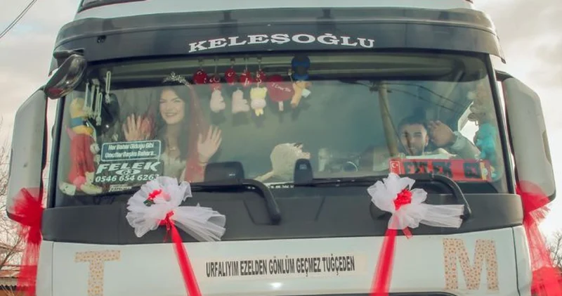 Son dakika: Edirne de TIR şoförü kullandığı aracı gelin arabası yaptı Son dakika haberleri