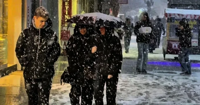 Meteoroloji den buzlanma, don ve çığ uyarısı Erzincan Haberleri