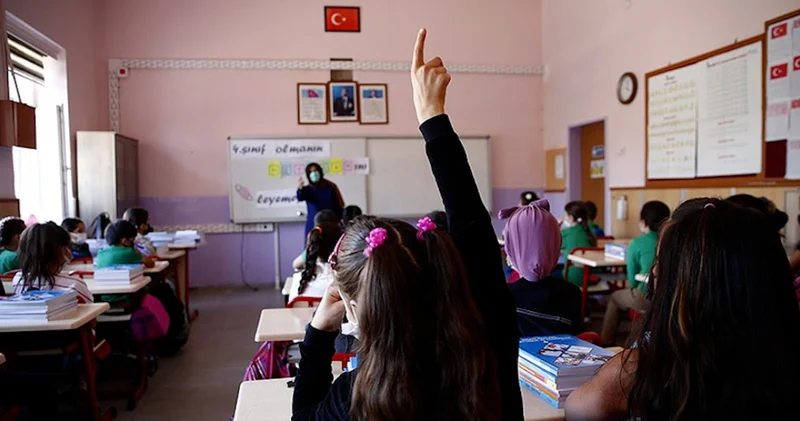 İkinci ara tatil ne zaman, hangi tarihte? MEB 2025 2026 ara tatil takvimi