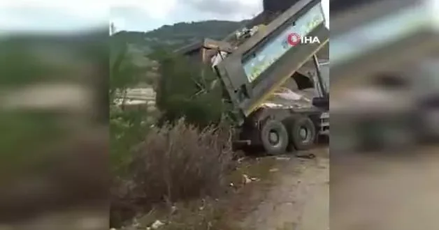 Ormanlık alana atık döken Mersin Yenişehir Belediyesine 4,6 milyon liralık ceza