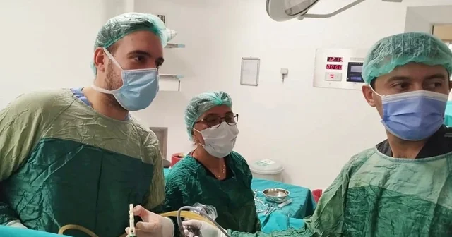 İlçe hastanesinde safra kesesi ameliyatı kapalı yöntem ile yapıldı Afyonkarahisar Haberleri