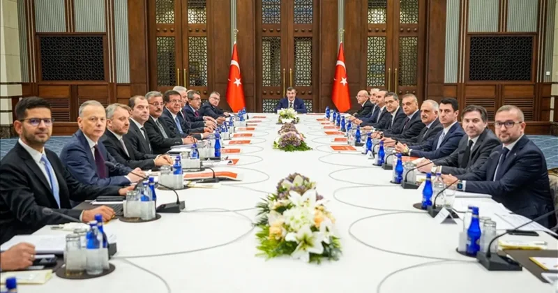 EKK toplantısı sona erdi: Belirsizliklere rağmen Türkiye ekonomisi dayanıklılığını koruyor