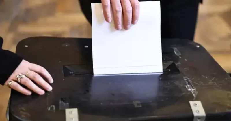 Grönland krizi erken seçim getirdi! Danimarkalılar sandık başında