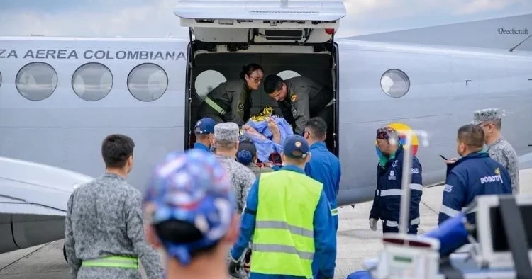 Kolombiya’da askerleri taşıyan uçak düştü… 8 kişi öldü, 73 kişi yaralandı