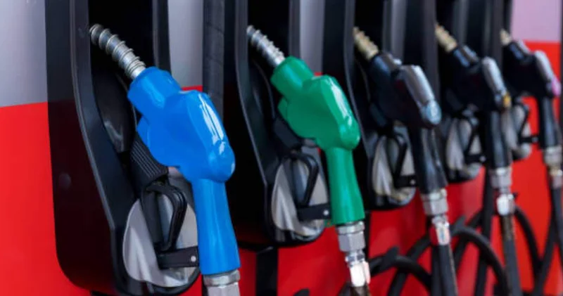 Akaryakıta rekor zam! Depoyu doldurabilene aşk olsun