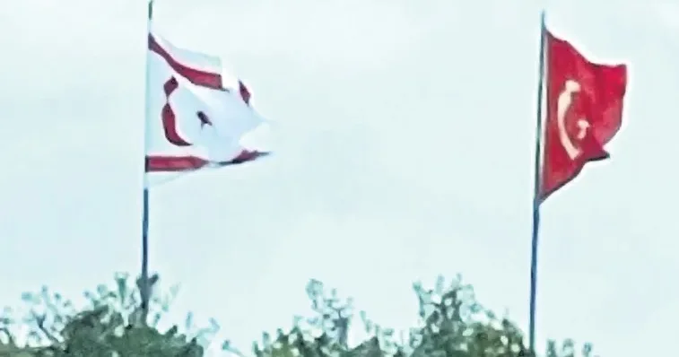 YAVUZ DONAT Kıbrıs’ın iki tarafı