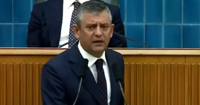 Özgür Özel Cumhurbaşkanı Erdoğan ı ve Akın Gürlek i hedef aldı: Turpun büyüğü... VİDEO İZLE