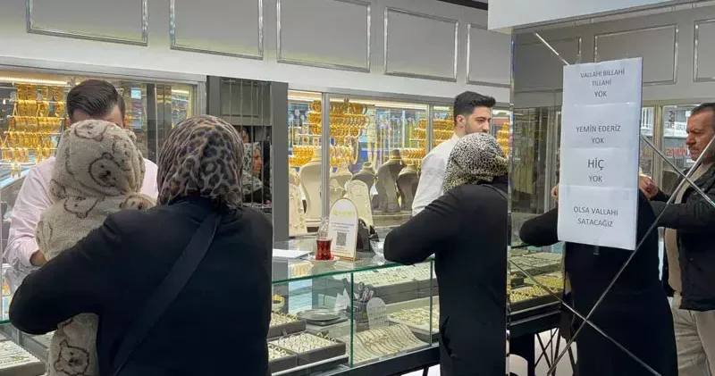 Kuyumcu satacak altın kalmayınca dükkanına, vallahi billahi tillahi yok yazısı astı