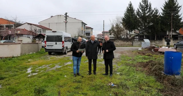 Hamidiye ve Tokuşlara mahalle konağı Başkan Özlü den saha incelemesi Düzce Haberleri