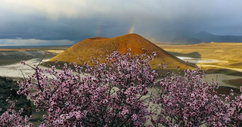Türkiye’ye akın akın geliyorlar: “Dünyanın nazar boncuğu” diye biliniyor